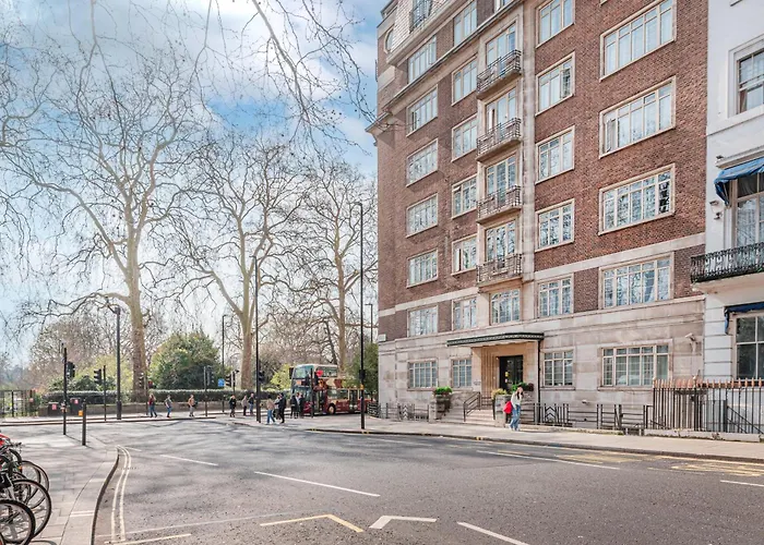 Fountain House Apartments - Hyde Park, London